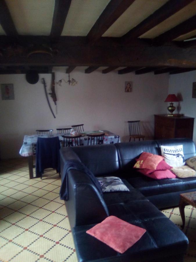 Appartement chez gourbeix à Arpheuilles-Saint-Priest Extérieur photo