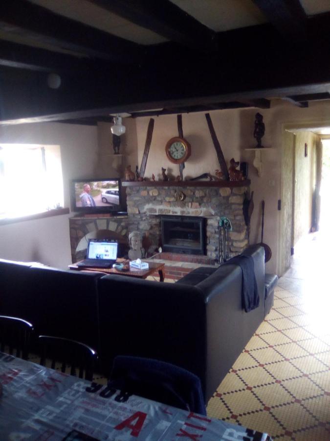 Appartement chez gourbeix à Arpheuilles-Saint-Priest Extérieur photo
